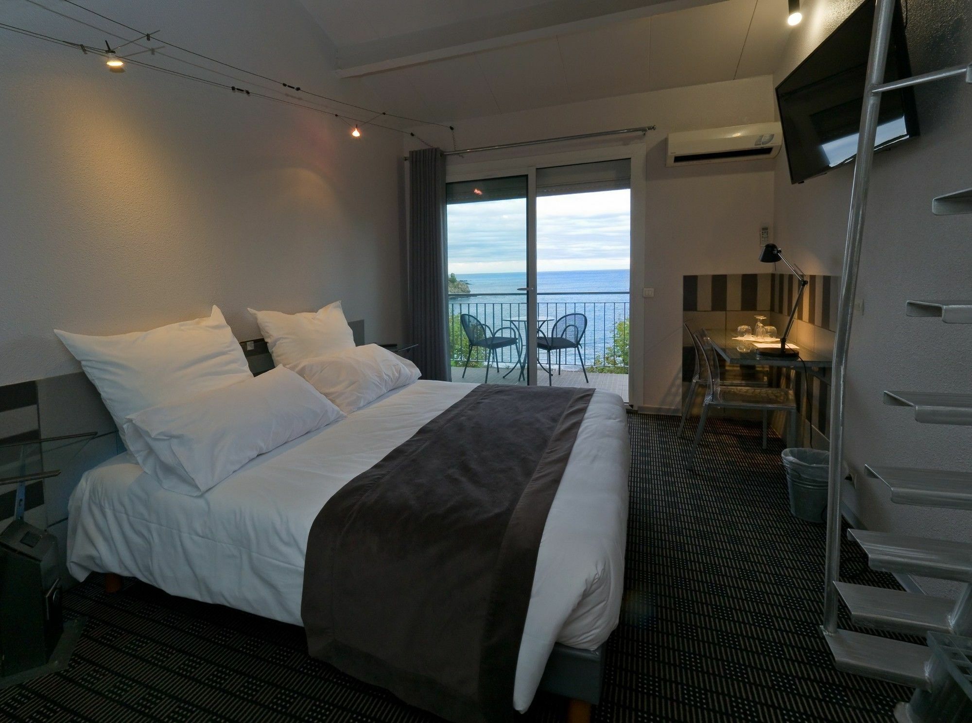 Les Elmes - Hotel, Spa & Plage Privee Banyuls-sur-Mer Dış mekan fotoğraf